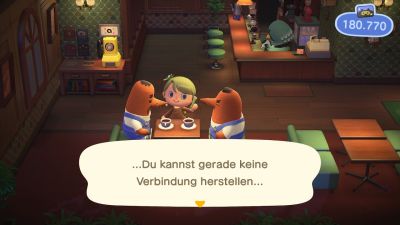 Anruf bei der Notrettung im Café
